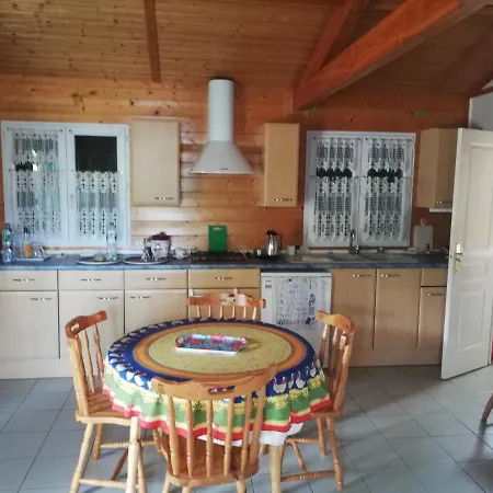 مكان تخييم Au Soleil De Picardie